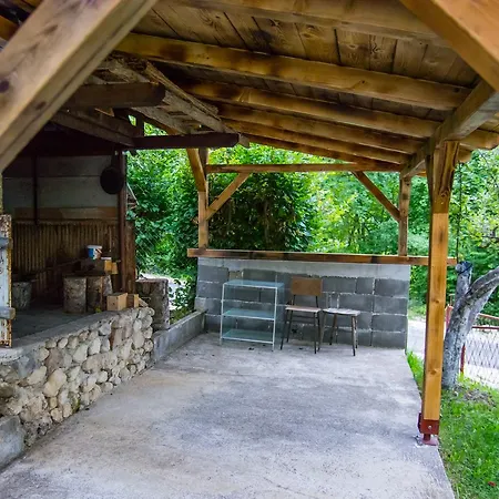 Vikend Kuca Jovisic Hébergement de vacances *