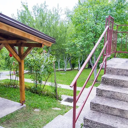 Vikend Kuca Jovisic Hébergement de vacances *
